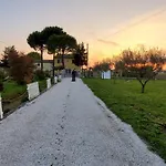 Casale Bed & Breakfast 3*